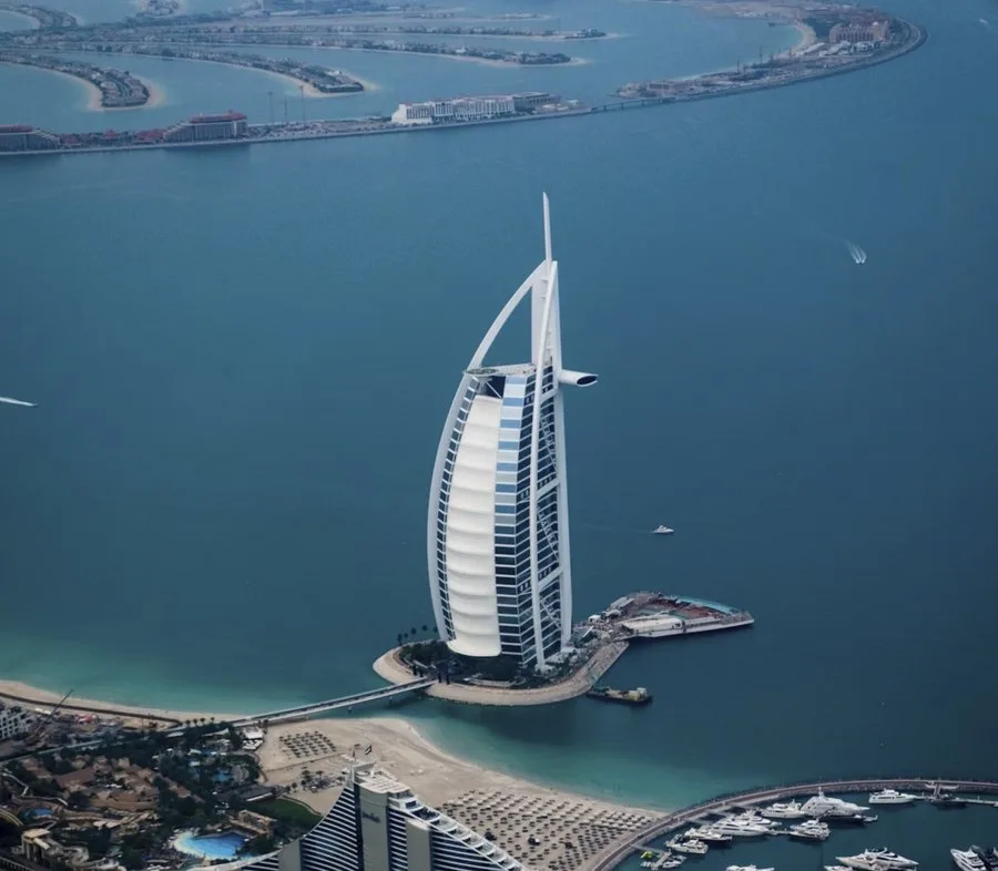 Elite erotic massage Dubai relaxation: Elegant Du…