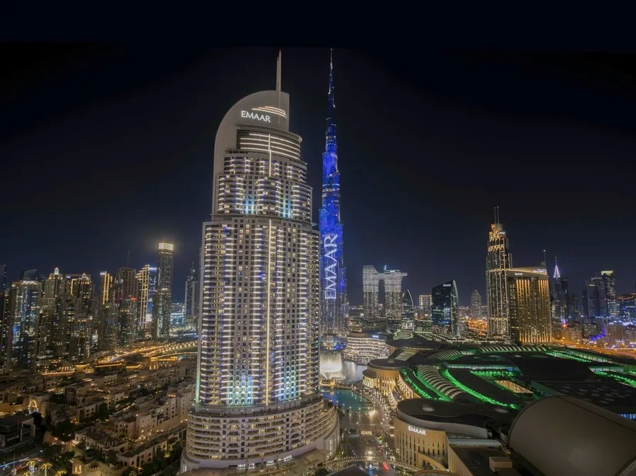 Why the Calm Private Escort: Modern Dubai hotel s…