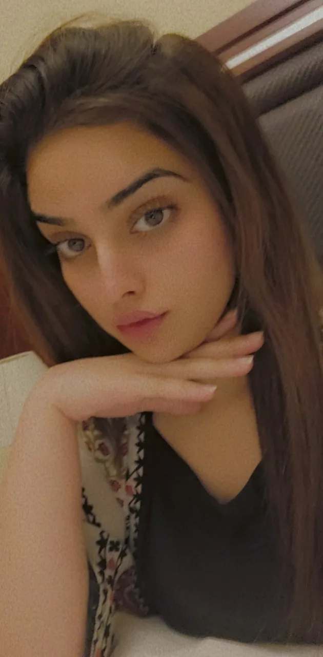 Sofia escort in Bur dubai
