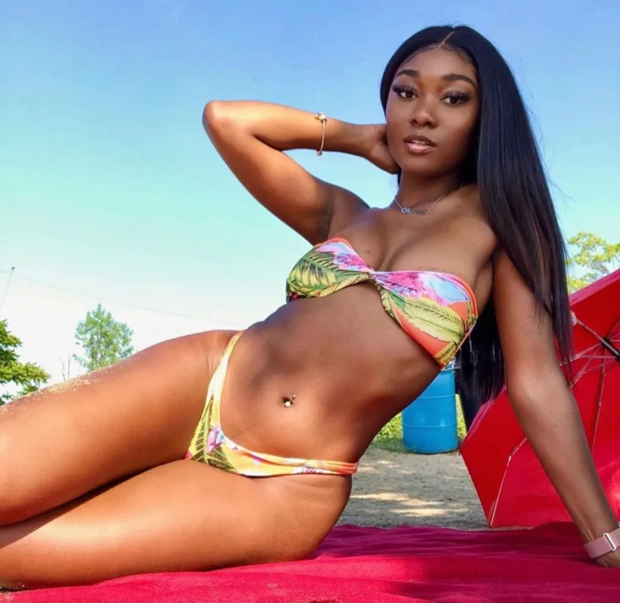 Vanessa escort in Dubai