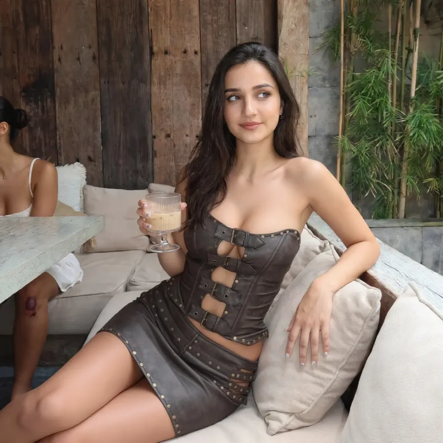 Riddhi escort in Dubai