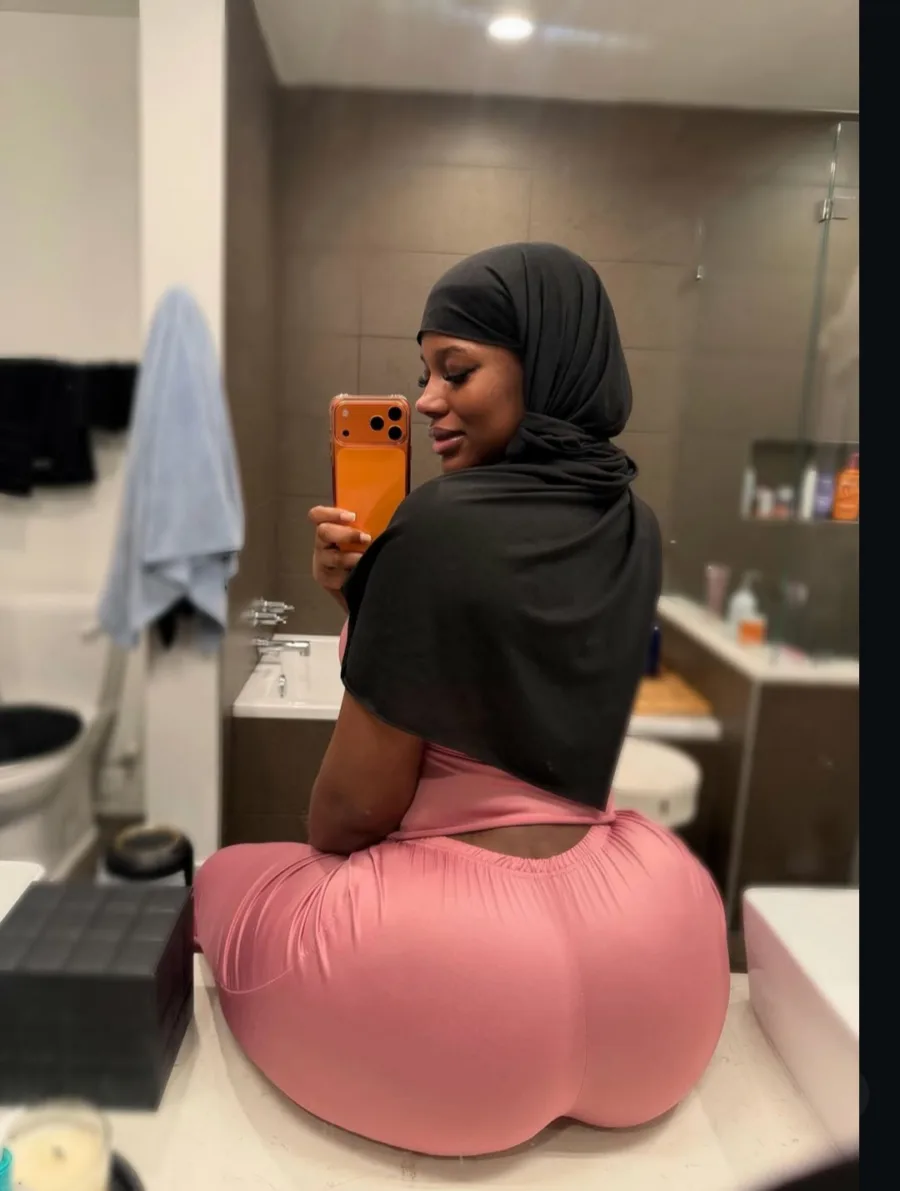 JANICE escort in Dubai