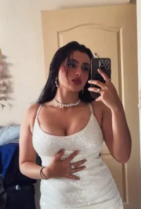 Elishal escort in Dubai Marina