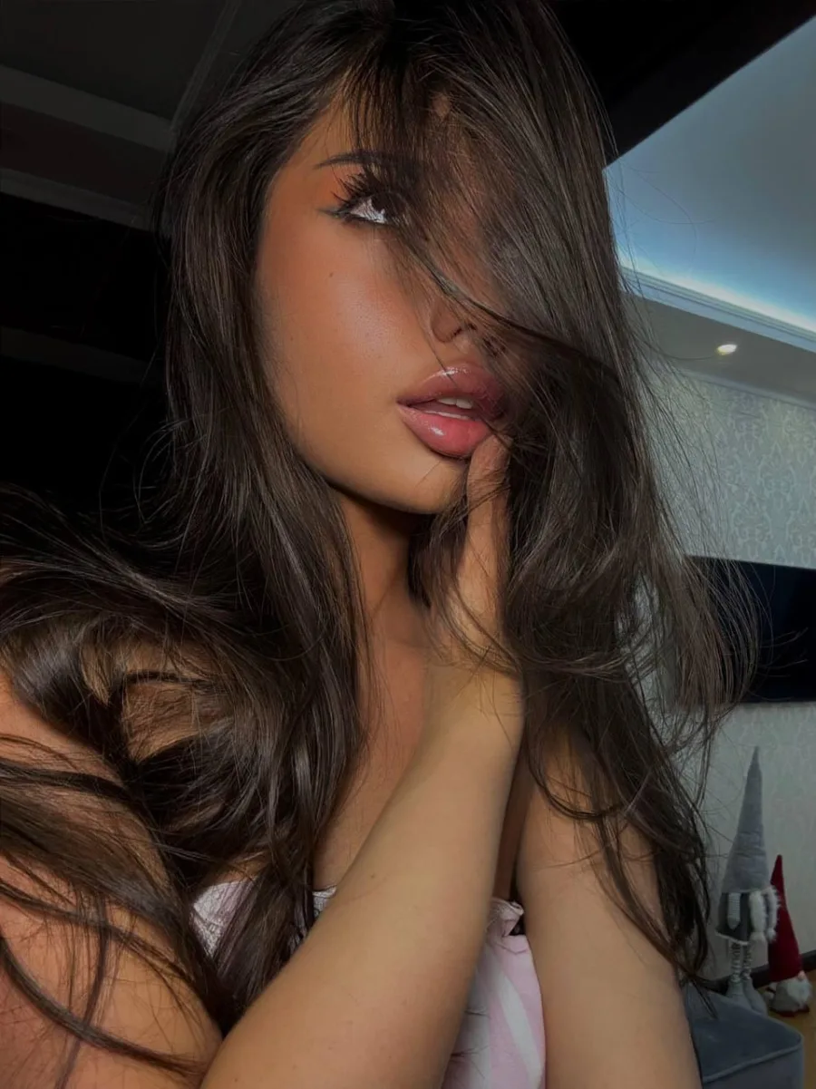 Mary Escort Agency Russian escort Dubai